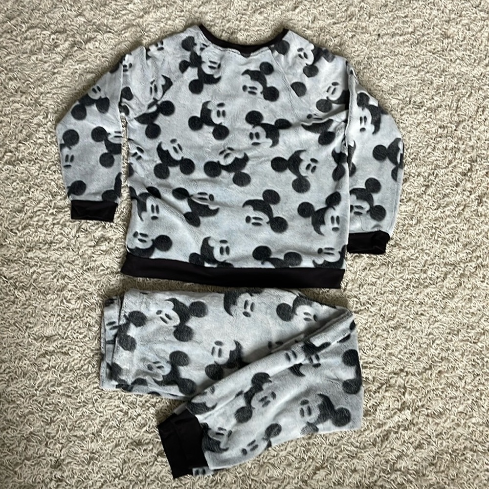 Fleece mickey mouse pajama set